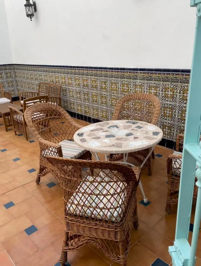 Hostal La Cruz 1872 Chipiona Guest house