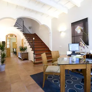 Hotel Es Mercadal 4*, Es Mercadal España