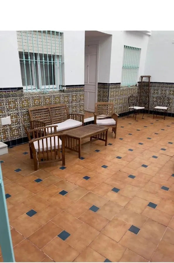 Hostal La Cruz 1872 Chipiona 0*,
